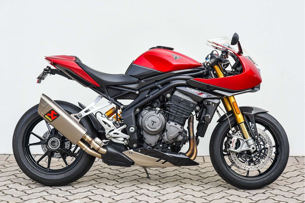 2022 Triumph Speed Triple R