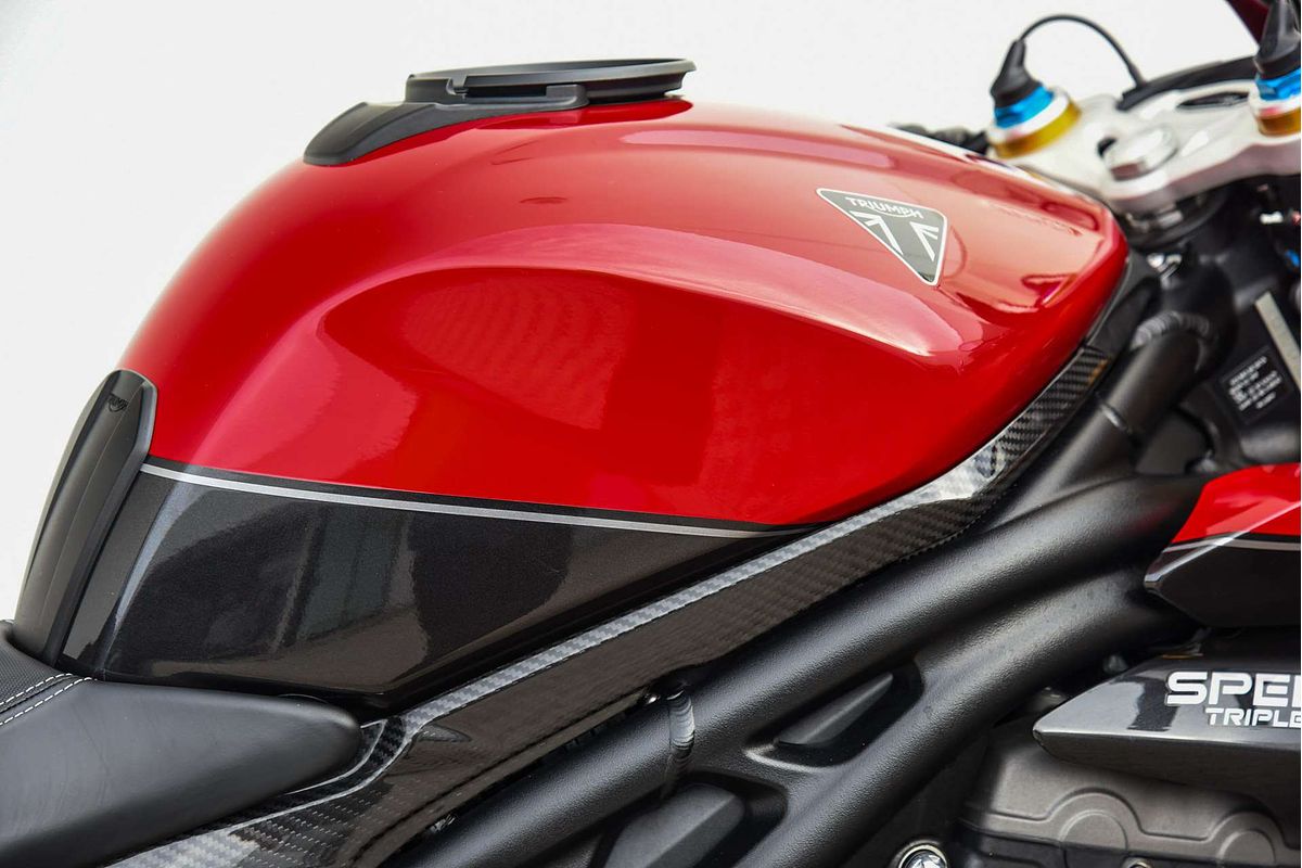 2022 Triumph Speed Triple R
