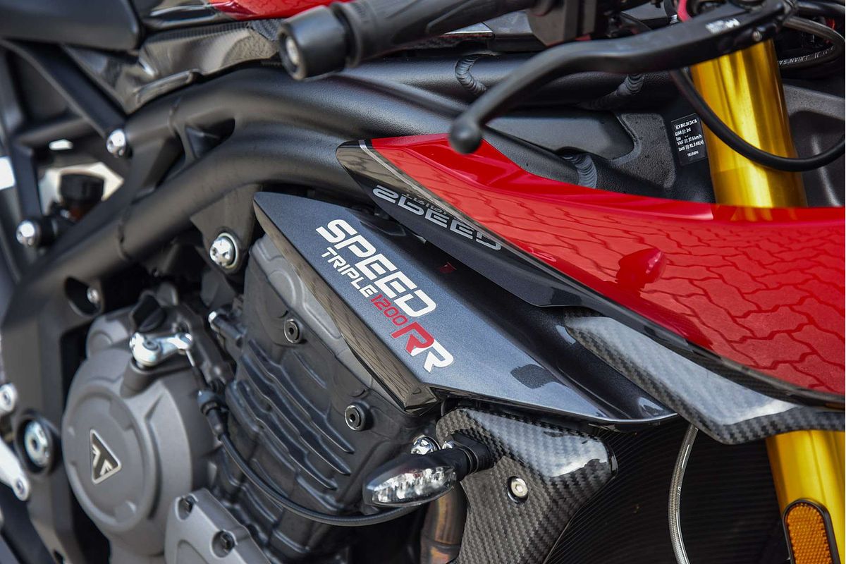 2022 Triumph Speed Triple R