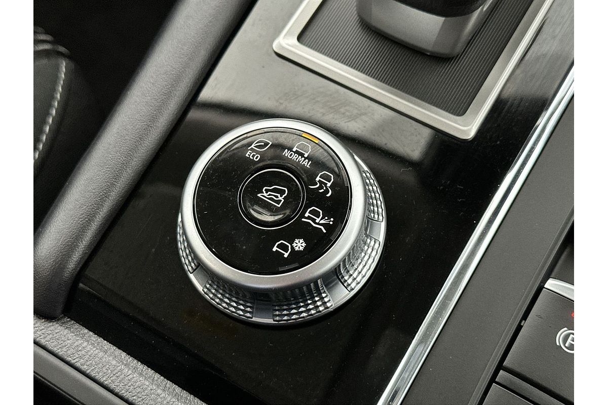 2024 Mitsubishi Outlander ES ZM