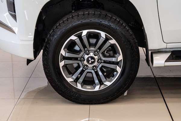 2020 Mitsubishi Triton GLS MR 4X4