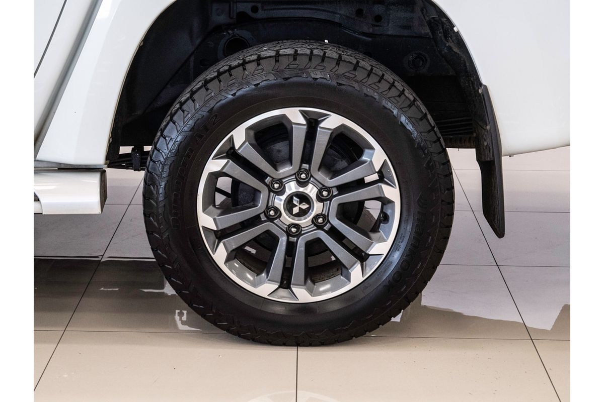2020 Mitsubishi Triton GLS MR 4X4