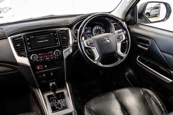 2020 Mitsubishi Triton GLS MR 4X4