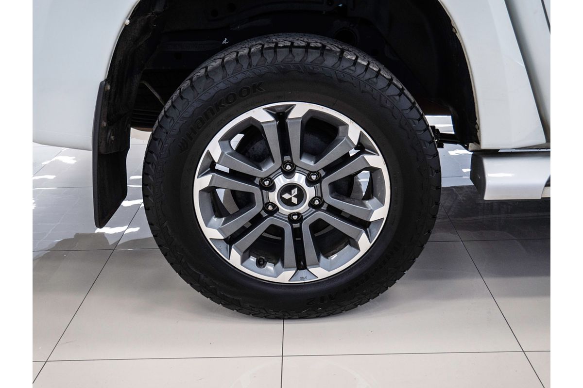 2020 Mitsubishi Triton GLS MR 4X4