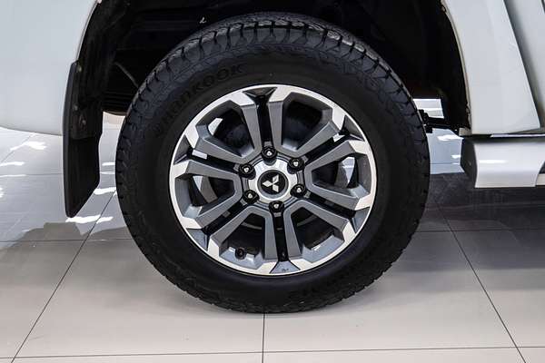 2020 Mitsubishi Triton GLS MR 4X4