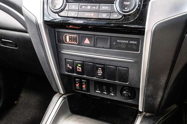 2020 Mitsubishi Triton GLS MR 4X4