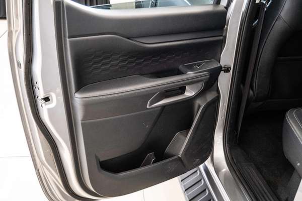 2023 Ford Everest Sport