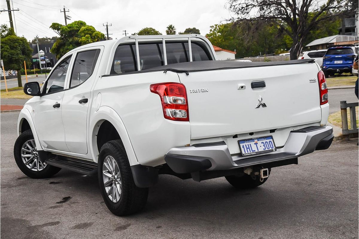 2017 Mitsubishi Triton GLX MQ 4X4