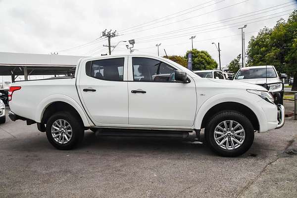 2017 Mitsubishi Triton GLX MQ 4X4