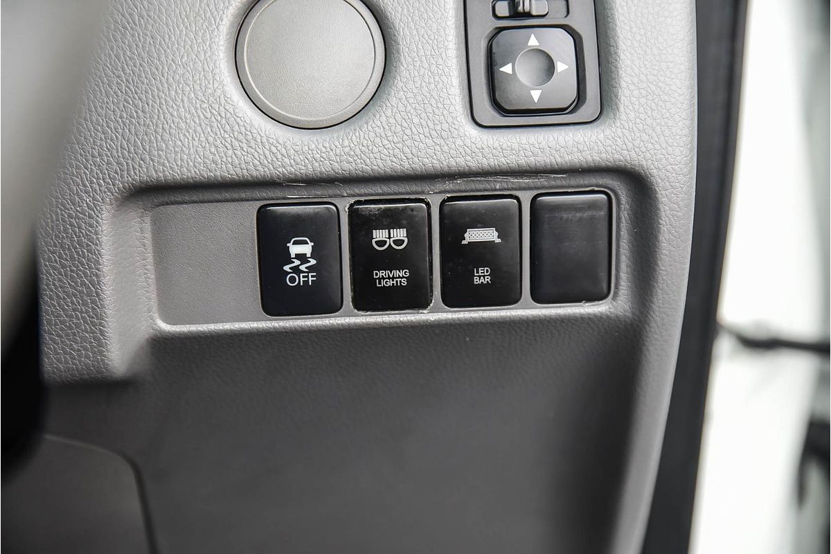 2017 Mitsubishi Triton GLX MQ 4X4