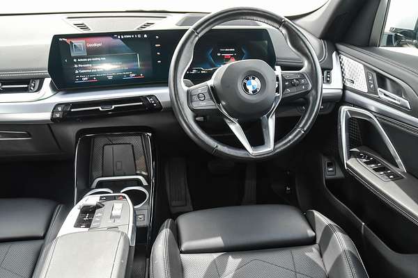 2022 BMW X1 sDrive18i U11