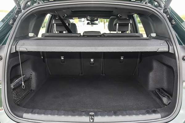 2022 BMW X1 sDrive18i U11
