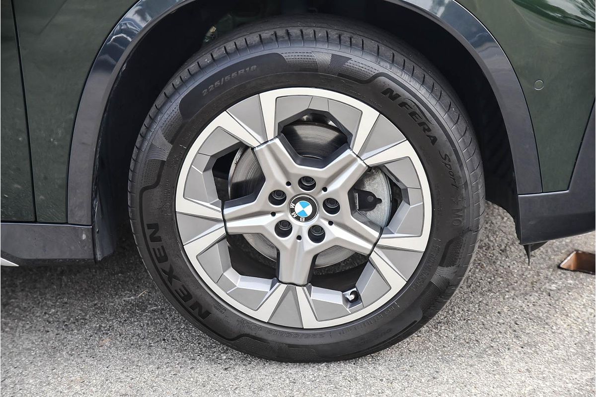2022 BMW X1 sDrive18i U11