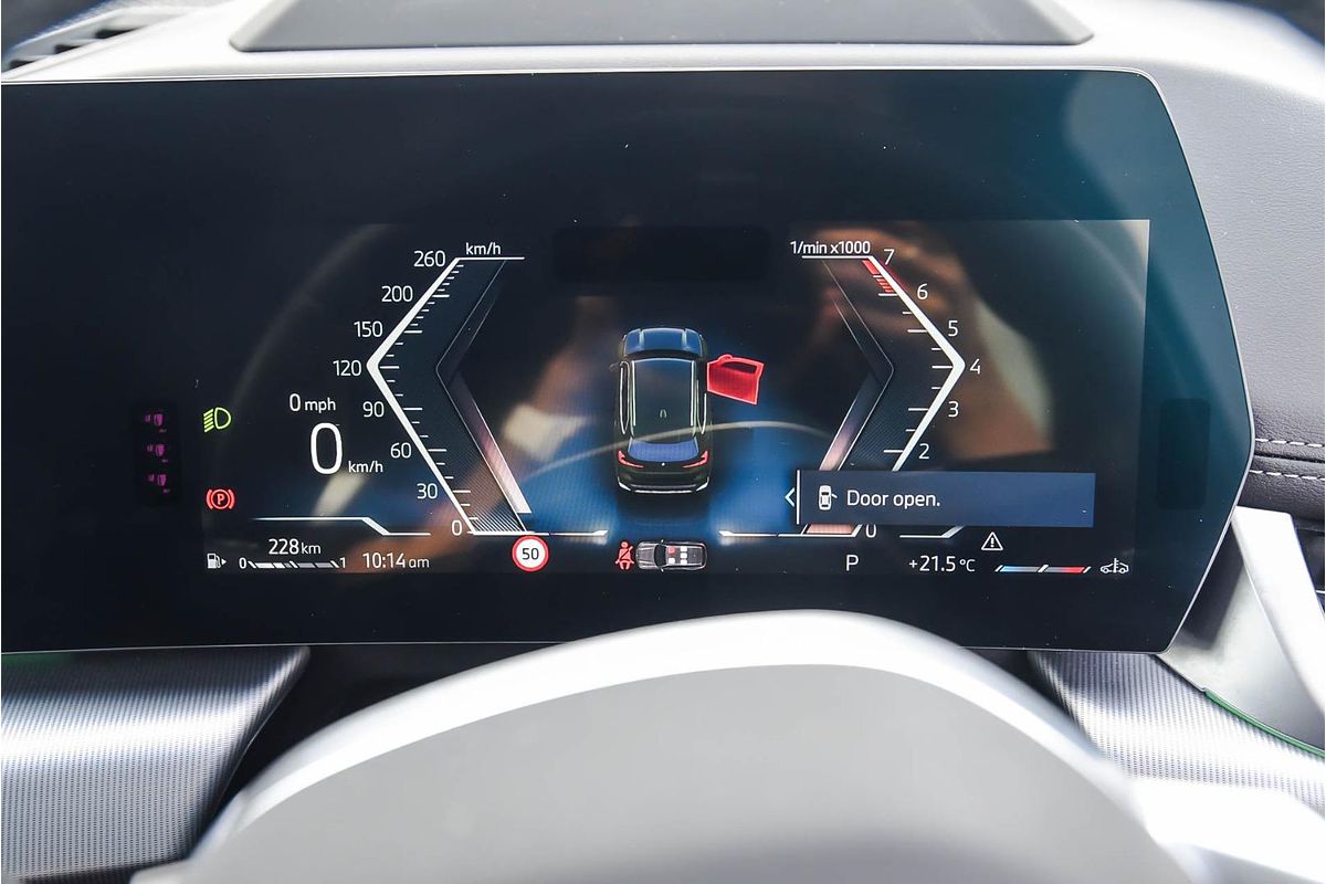 2022 BMW X1 sDrive18i U11