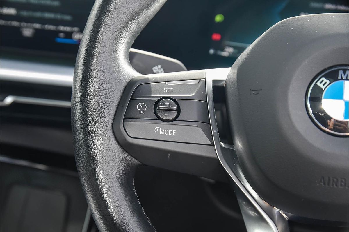 2022 BMW X1 sDrive18i U11