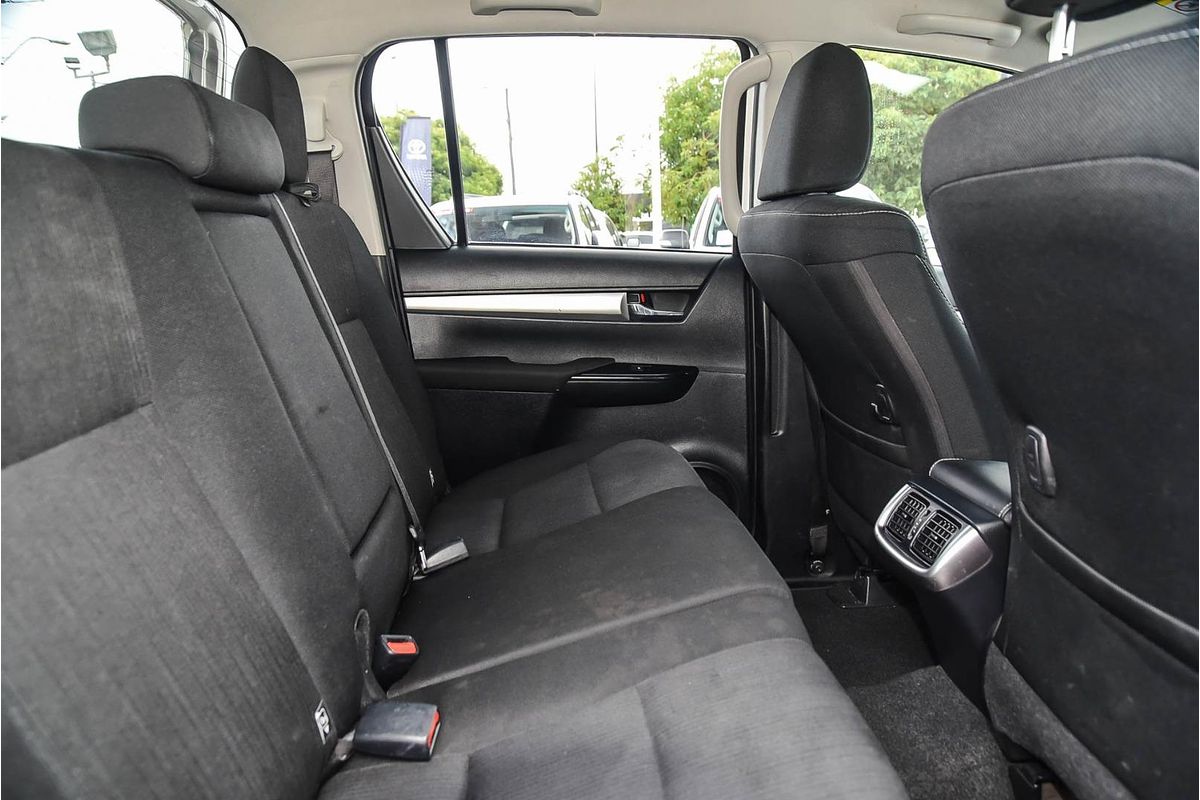 2019 Toyota Hilux SR5 GUN126R 4X4