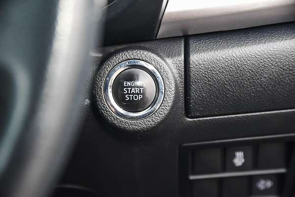2020 Toyota Hilux SR5 GUN126R 4X4