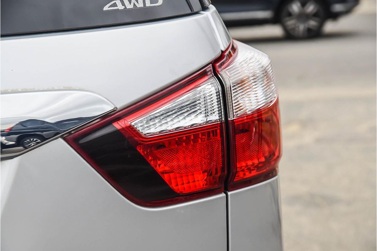 2014 Isuzu MU-X LS-T