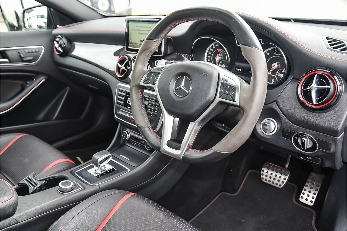 2015 Mercedes-Benz GLA-Class GLA45 AMG X156