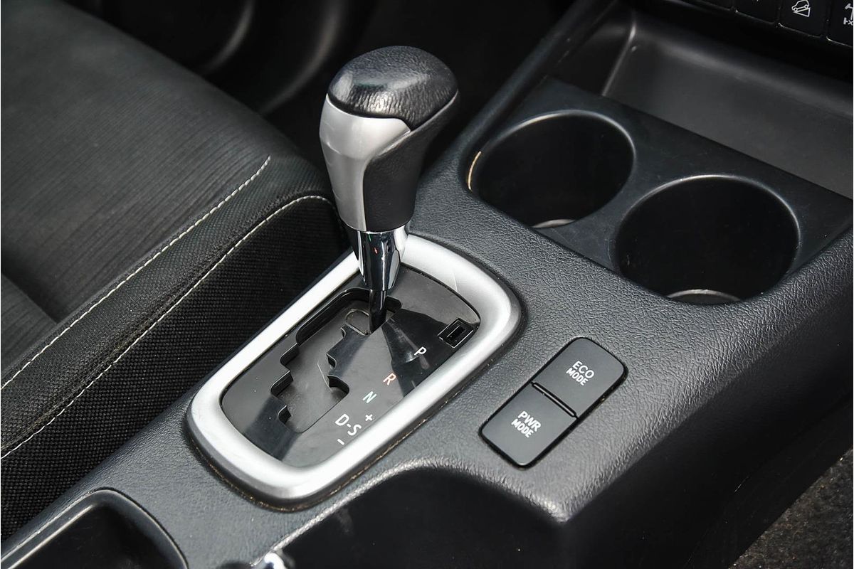2019 Toyota Hilux SR5 GUN126R 4X4