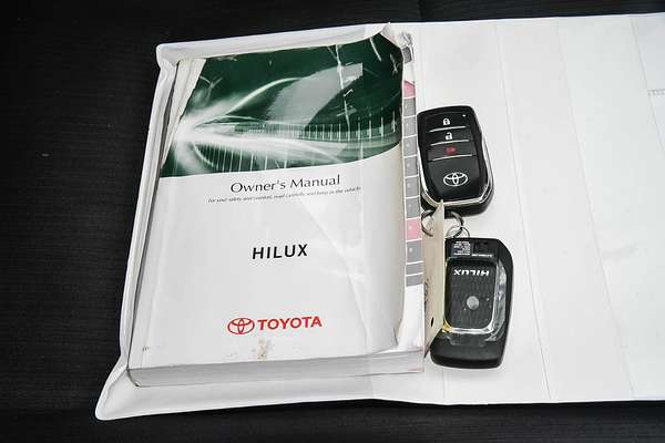 2019 Toyota Hilux SR5 GUN126R 4X4