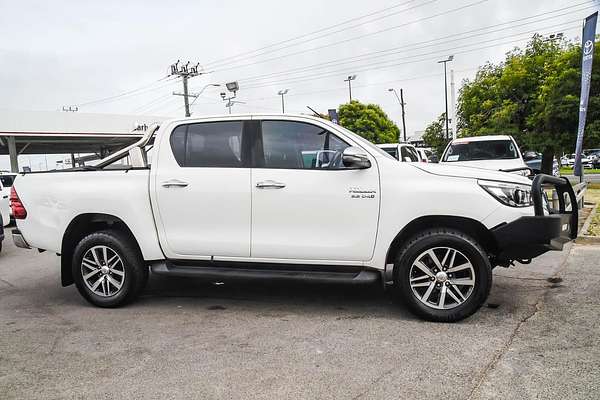 2020 Toyota Hilux SR5 GUN126R 4X4