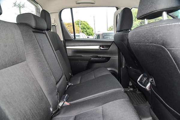 2020 Toyota Hilux SR5 GUN126R 4X4