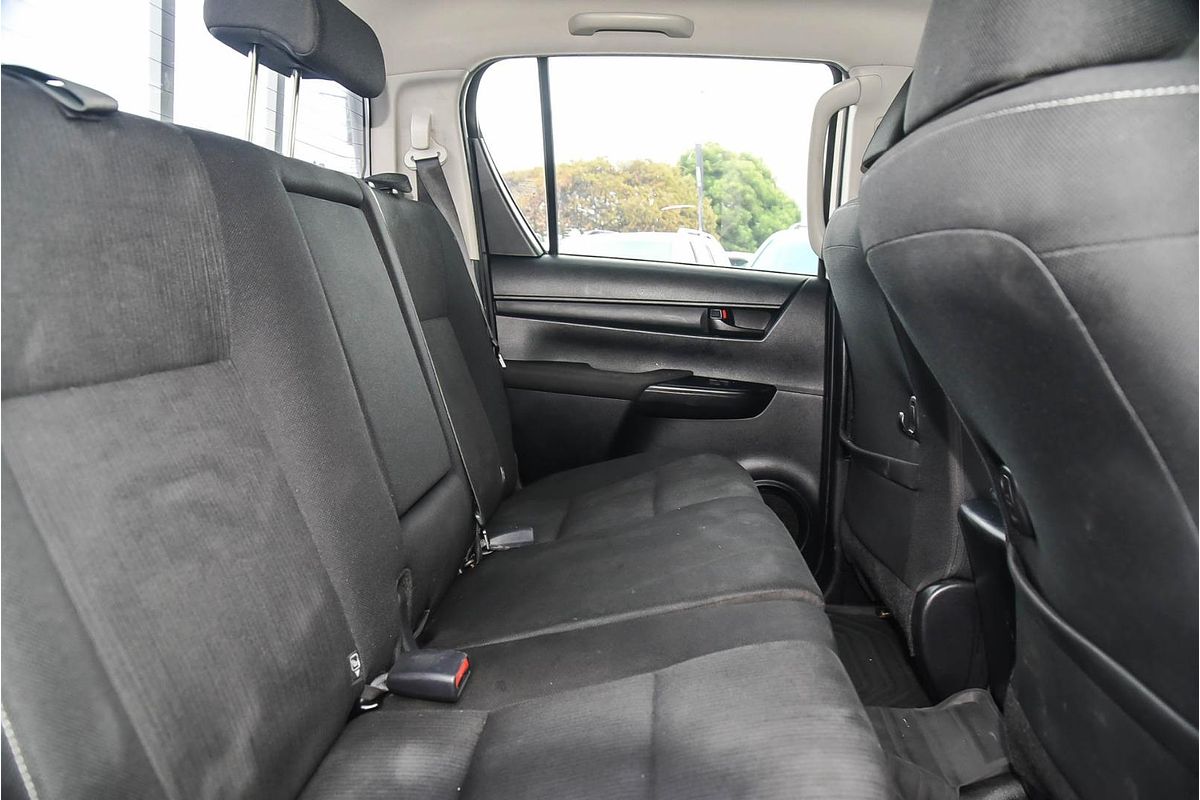 2019 Toyota Hilux SR GUN126R 4X4
