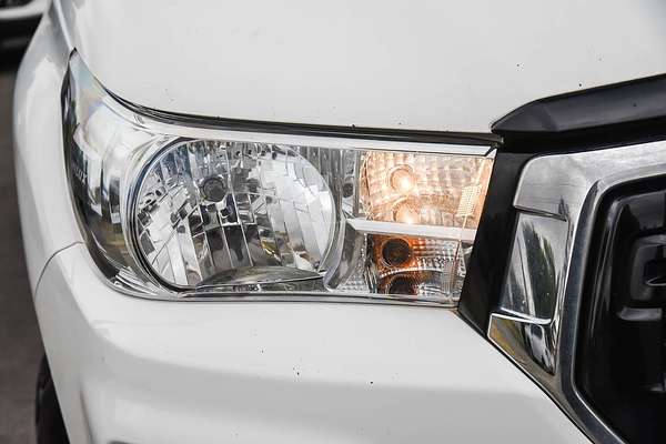 2019 Toyota Hilux SR GUN126R 4X4