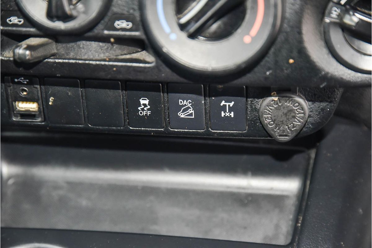 2019 Toyota Hilux SR GUN126R 4X4