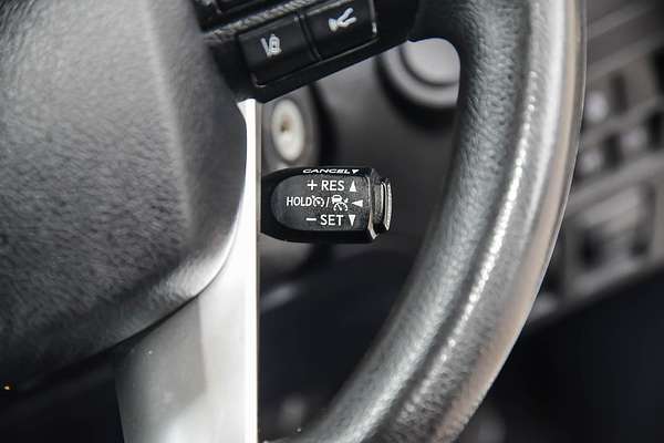 2019 Toyota Hilux SR GUN126R 4X4
