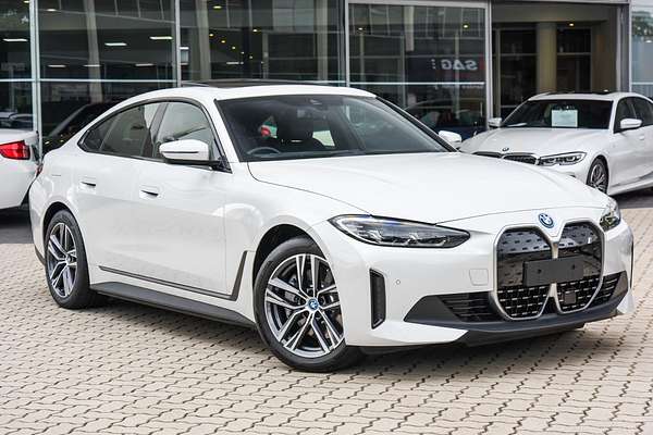 2024 BMW i4 eDrive35 G26