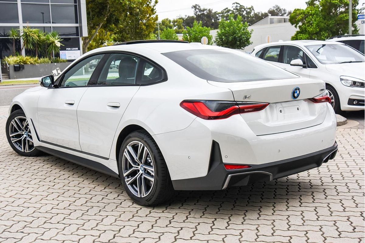 2024 BMW i4 eDrive35 G26