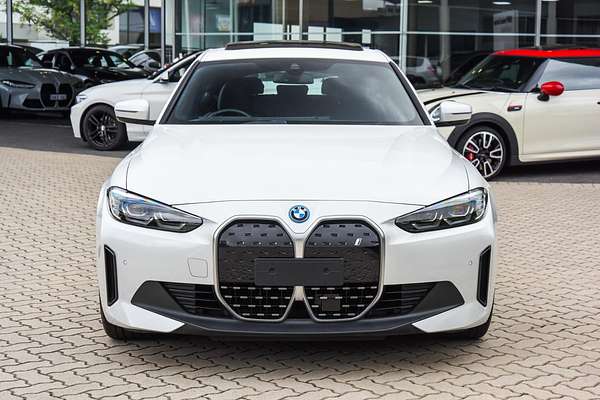 2024 BMW i4 eDrive35 G26