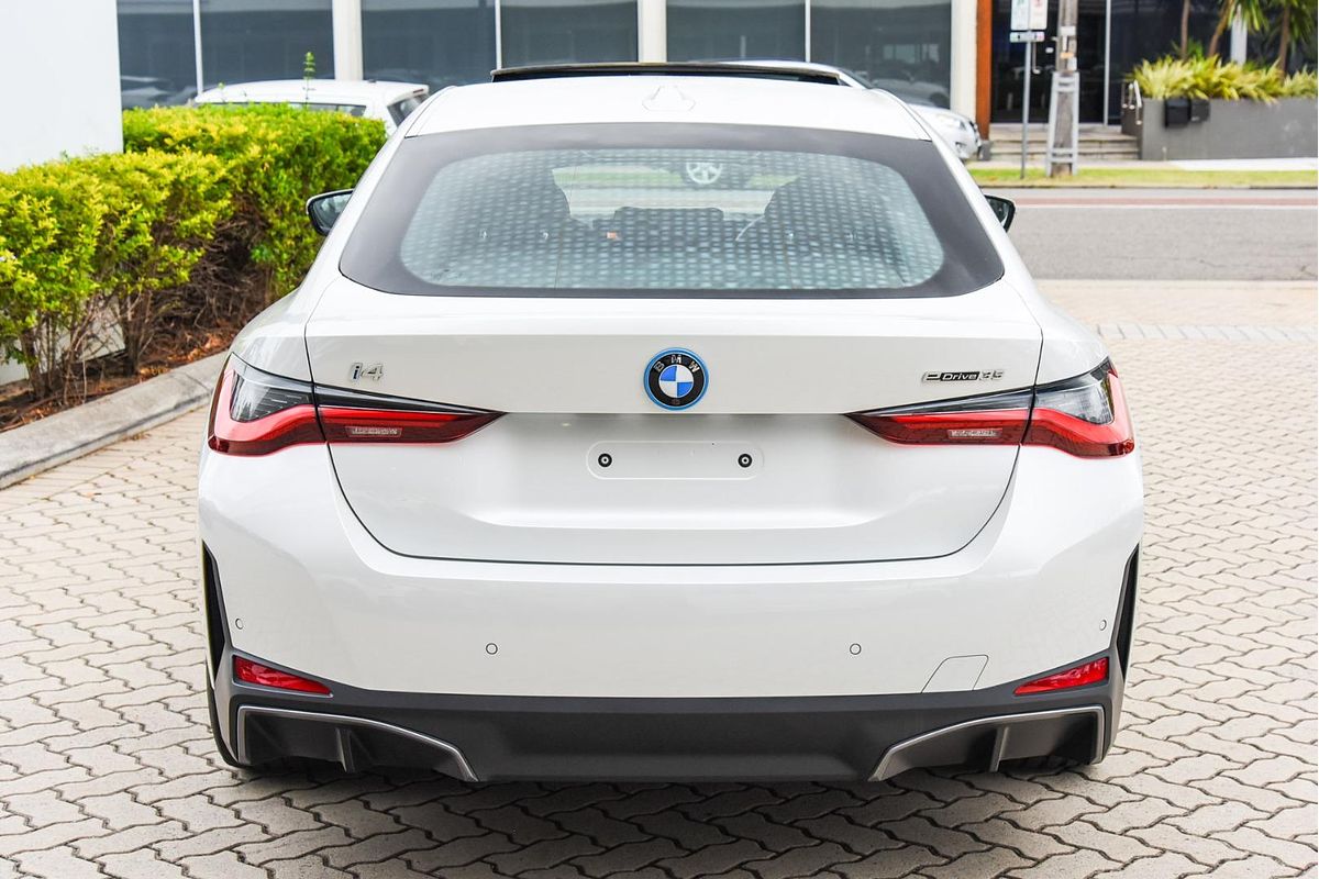 2024 BMW i4 eDrive35 G26