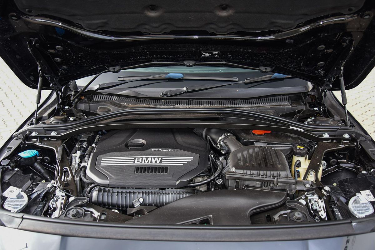 2021 BMW 2 Series 220i M Sport F44