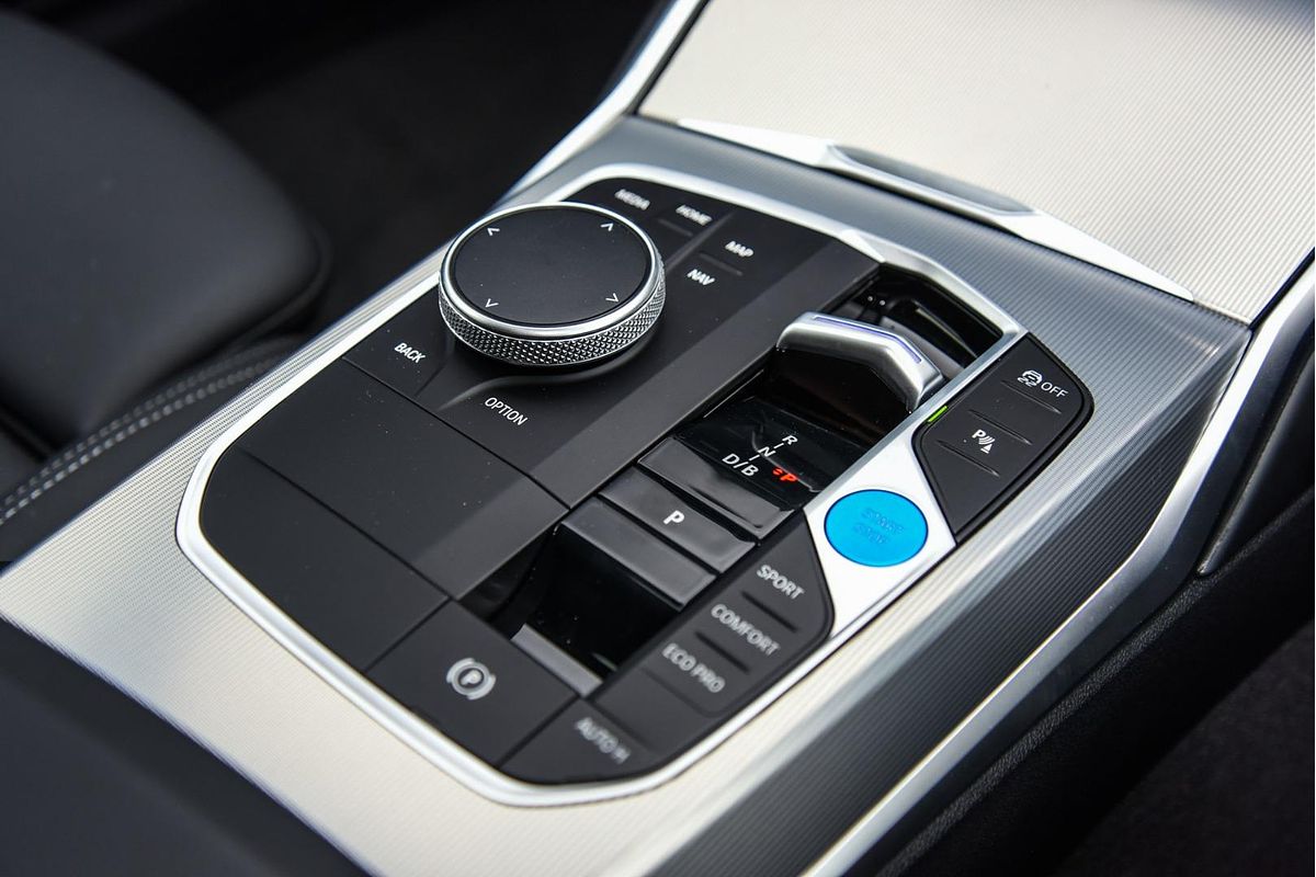 2024 BMW i4 eDrive35 G26