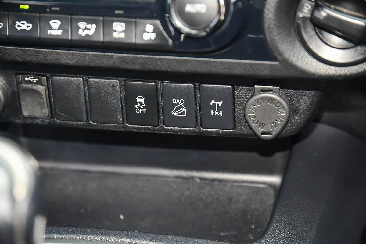 2020 Toyota Hilux SR5 GUN126R 4X4