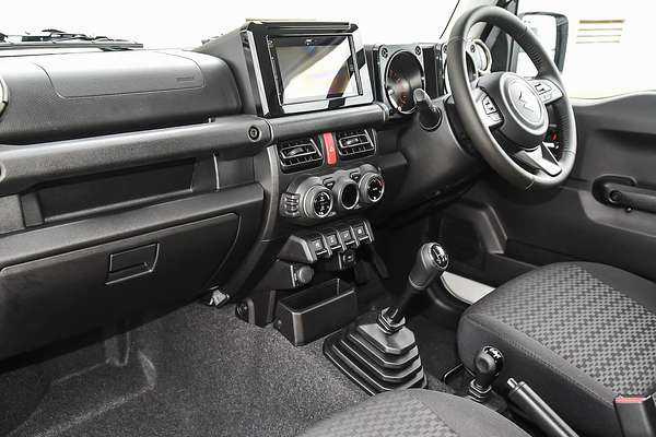 2025 Suzuki Jimny GLX GJ
