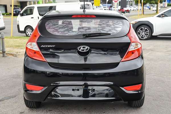 2015 Hyundai Accent Active RB3