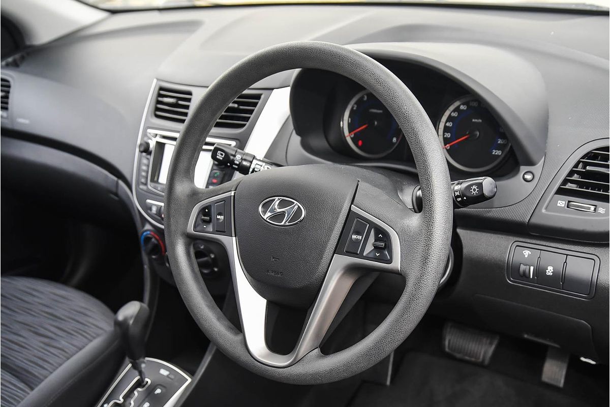 2015 Hyundai Accent Active RB3