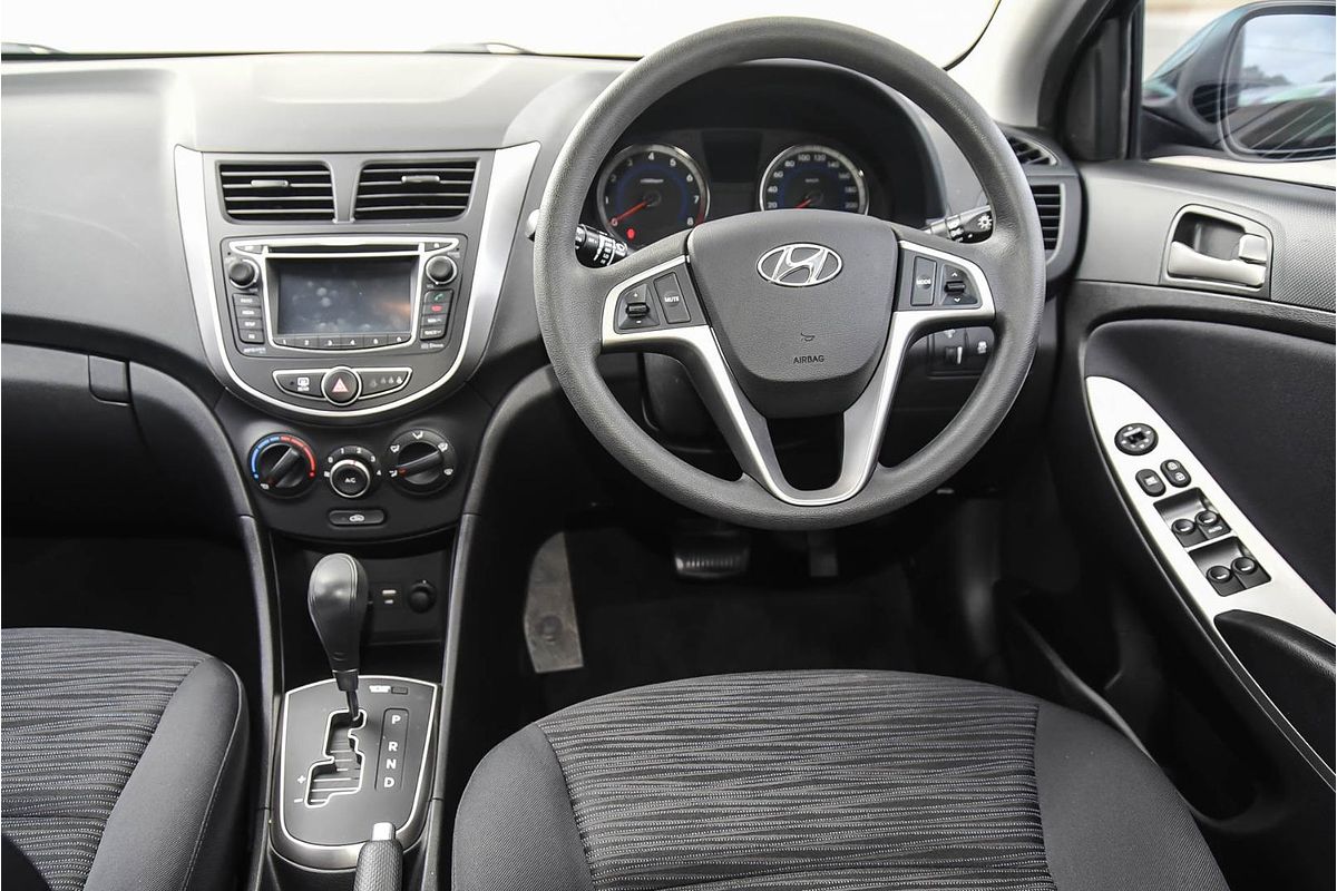 2015 Hyundai Accent Active RB3