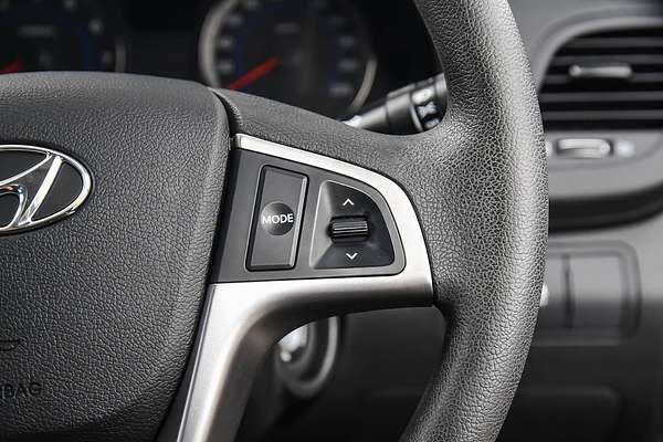 2015 Hyundai Accent Active RB3