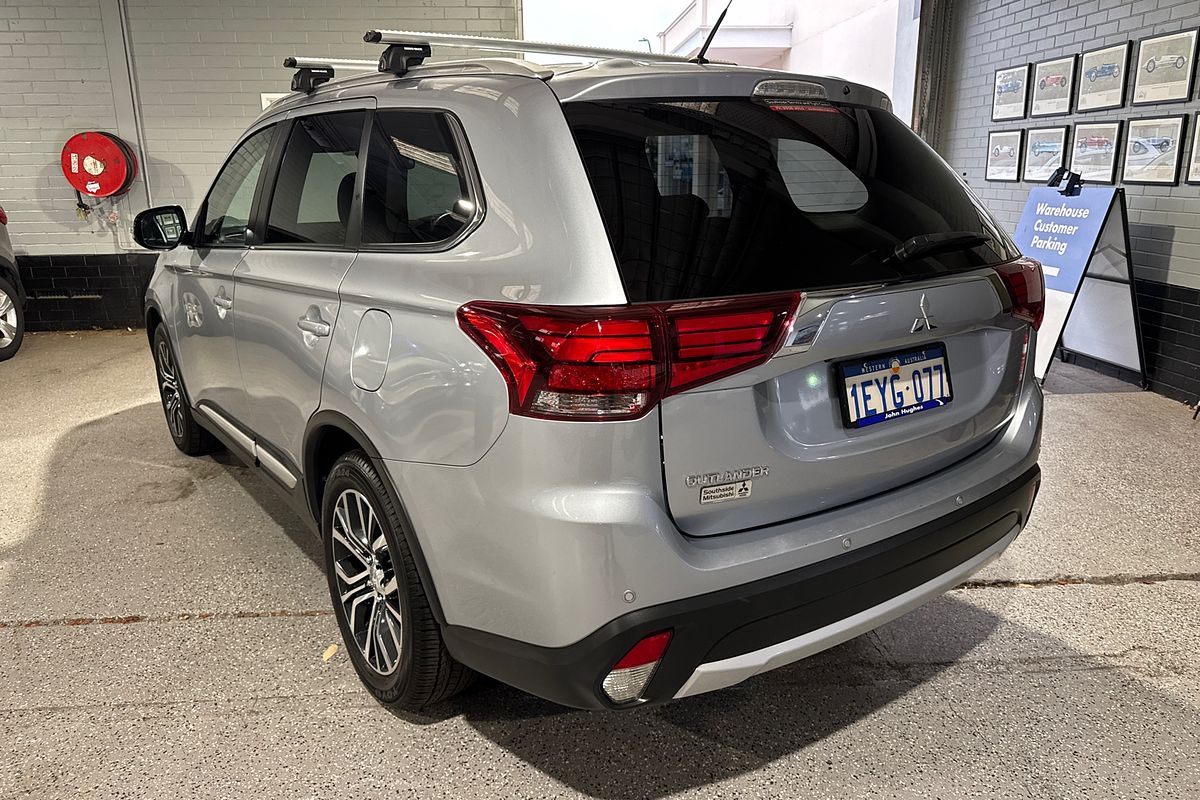 2016 Mitsubishi Outlander XLS ZK