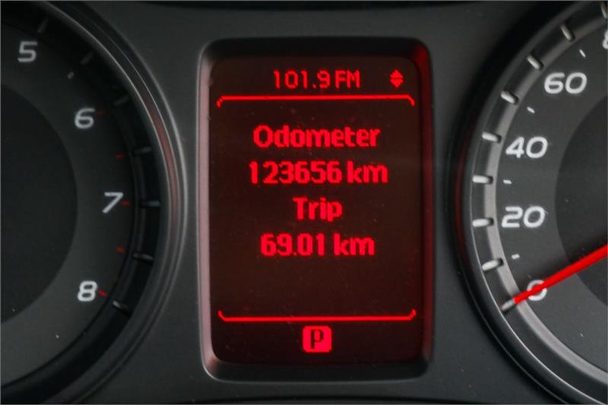 2011 Holden Commodore SV6 VE II