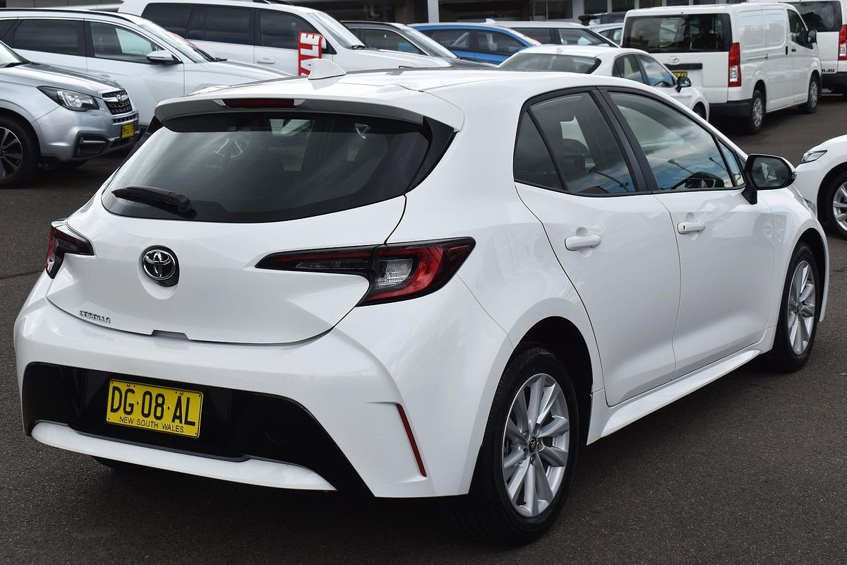 2022 Toyota Corolla Ascent Sport MZEA12R