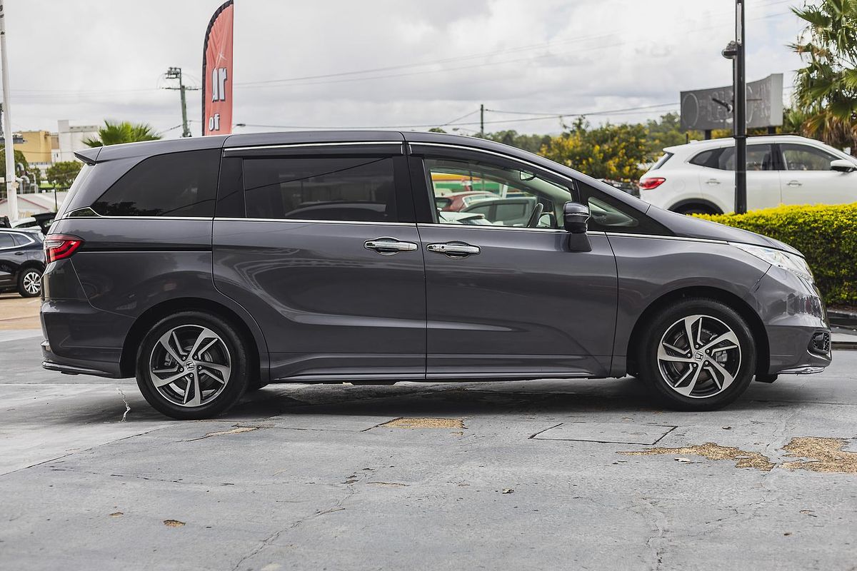 2017 Honda Odyssey VTi-L 5th Gen