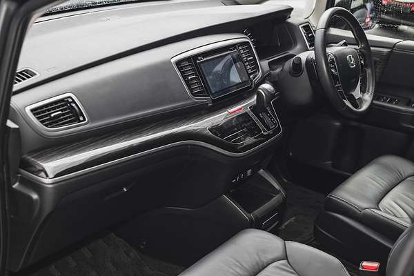 2017 Honda Odyssey VTi-L 5th Gen