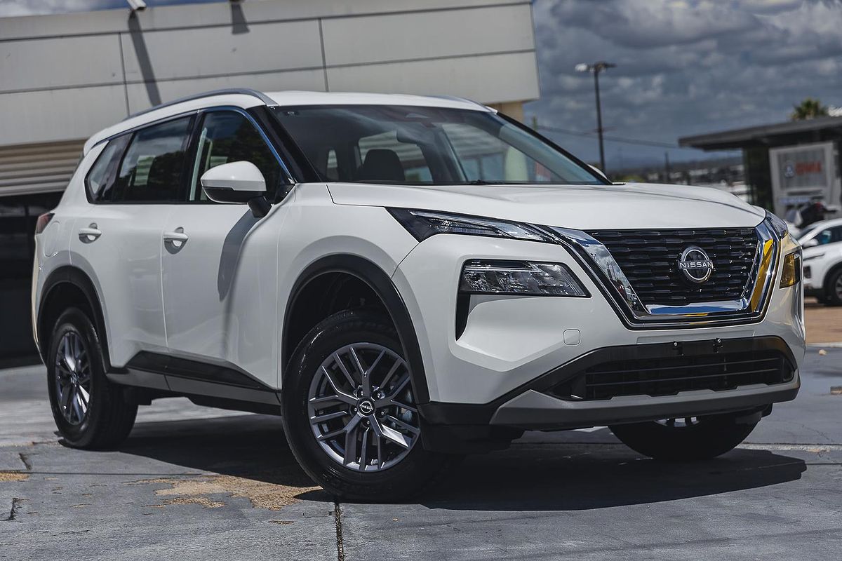 2024 Nissan X-TRAIL ST T33
