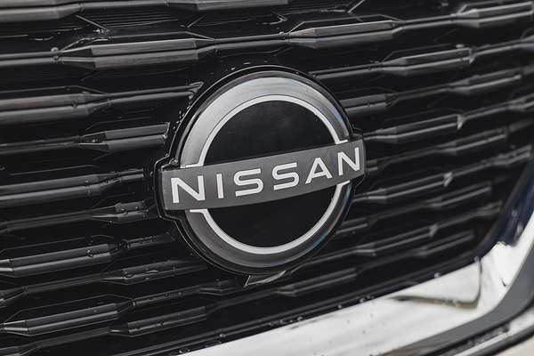 2024 Nissan X-TRAIL ST T33